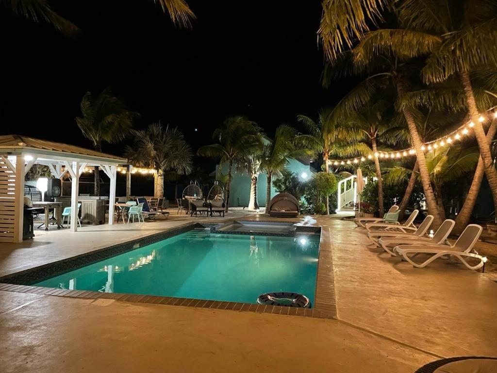 Island Club Turks & Grace Bay Place Eksteriør bilde