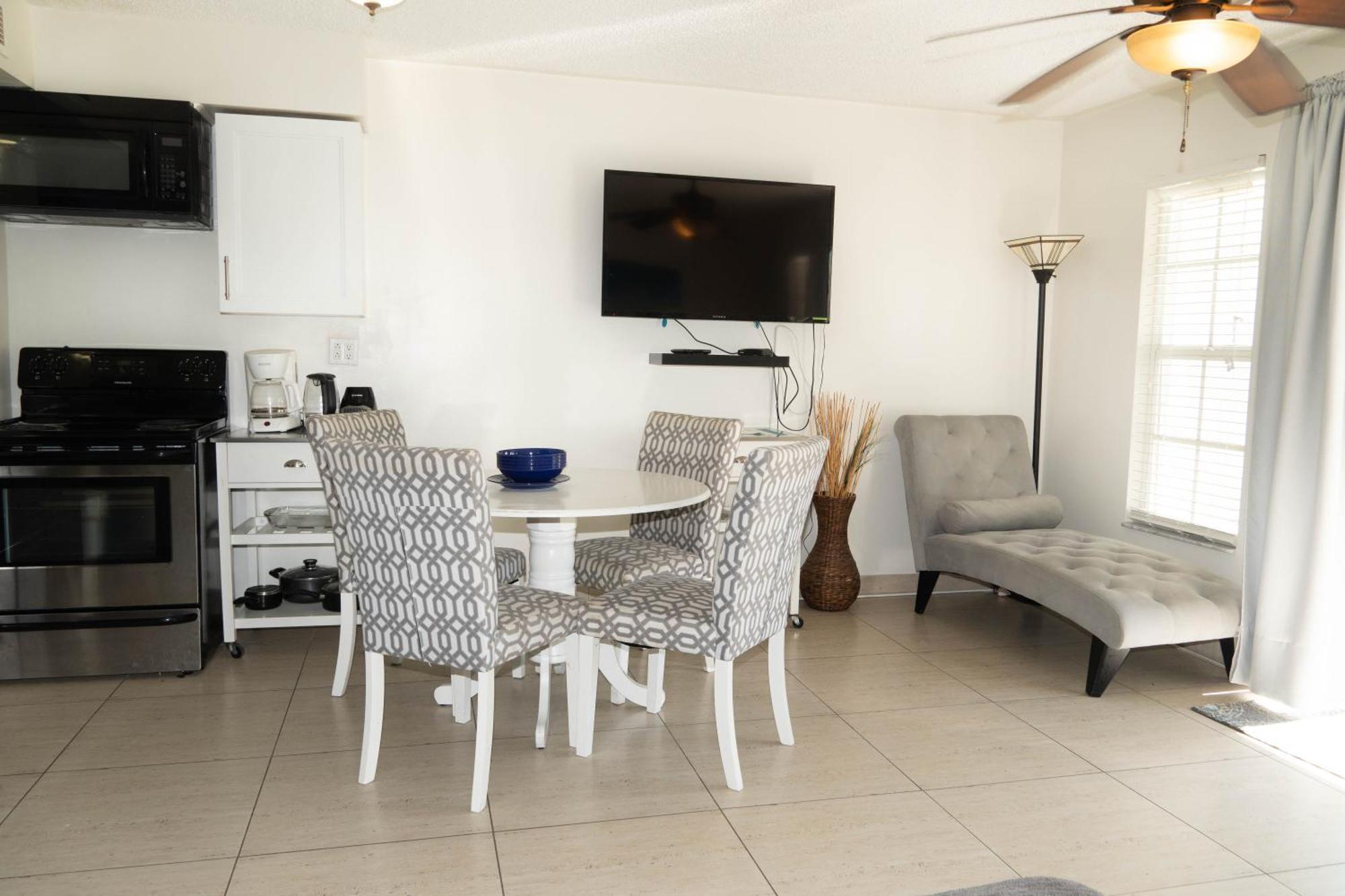 Island Club Turks & Grace Bay Place Eksteriør bilde